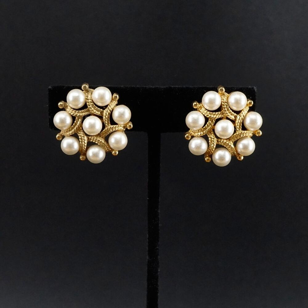 Napier Vintage Faux Pearl Cluster Clip On Earrings Gold-Tone Signed Adjustable